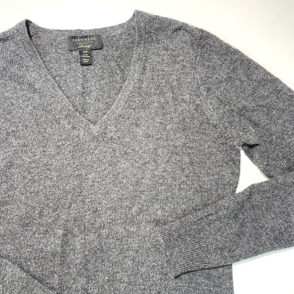 Women's 100% Cashmere V Neck Sweater Gray Charter Club Luxury Size P/P